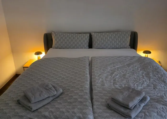 Monteur-& -zentral & Gemuetlich Lejlighed